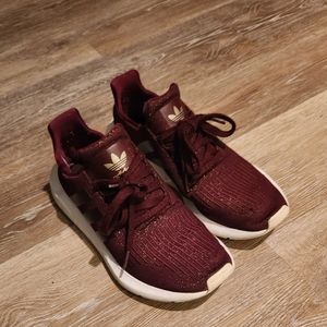 Maroon Adidas Swift Run